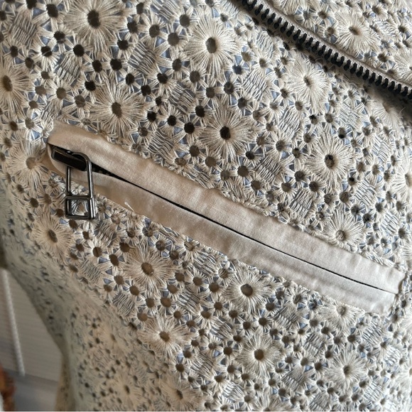 DOLAN Anthropologie Ivory Blue Eyelet Ross MOTO Cotton Jacket! Excellent. Medium - Picture 6 of 15